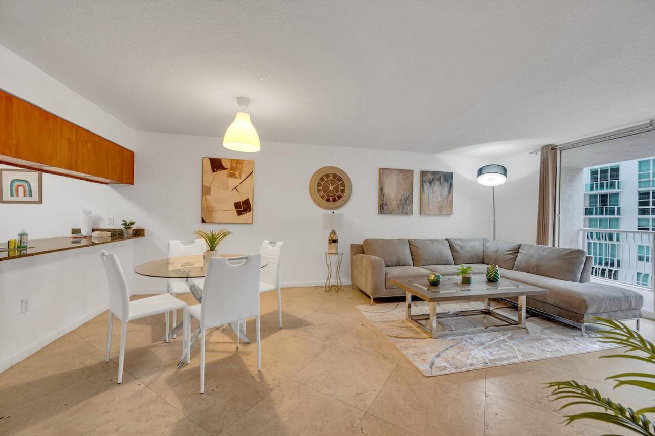Gorgeous 1Br Condo Brickell-Freeparking Miami Exterior photo